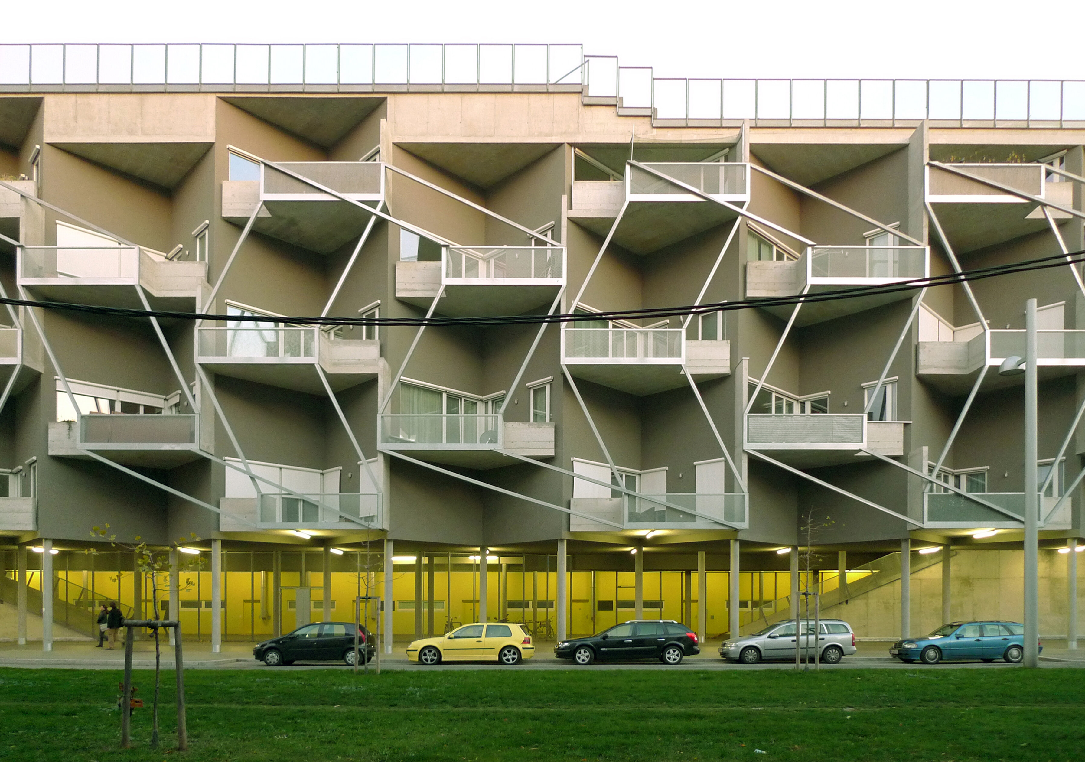 Ansicht Wohnhaus Tokiostrasse / Wien 22