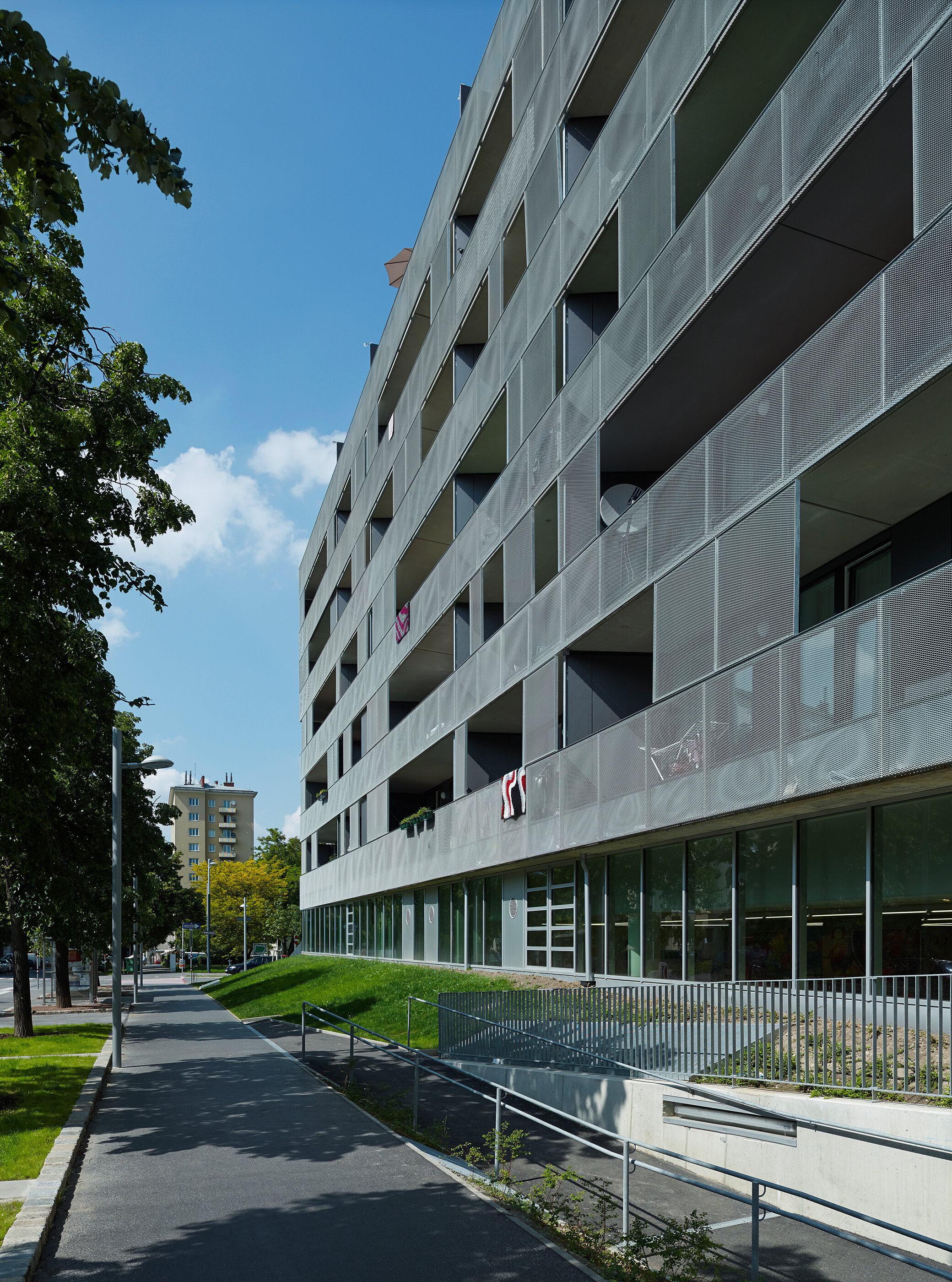 Ansicht Wohnhaus Raxstraße / Wien 10
